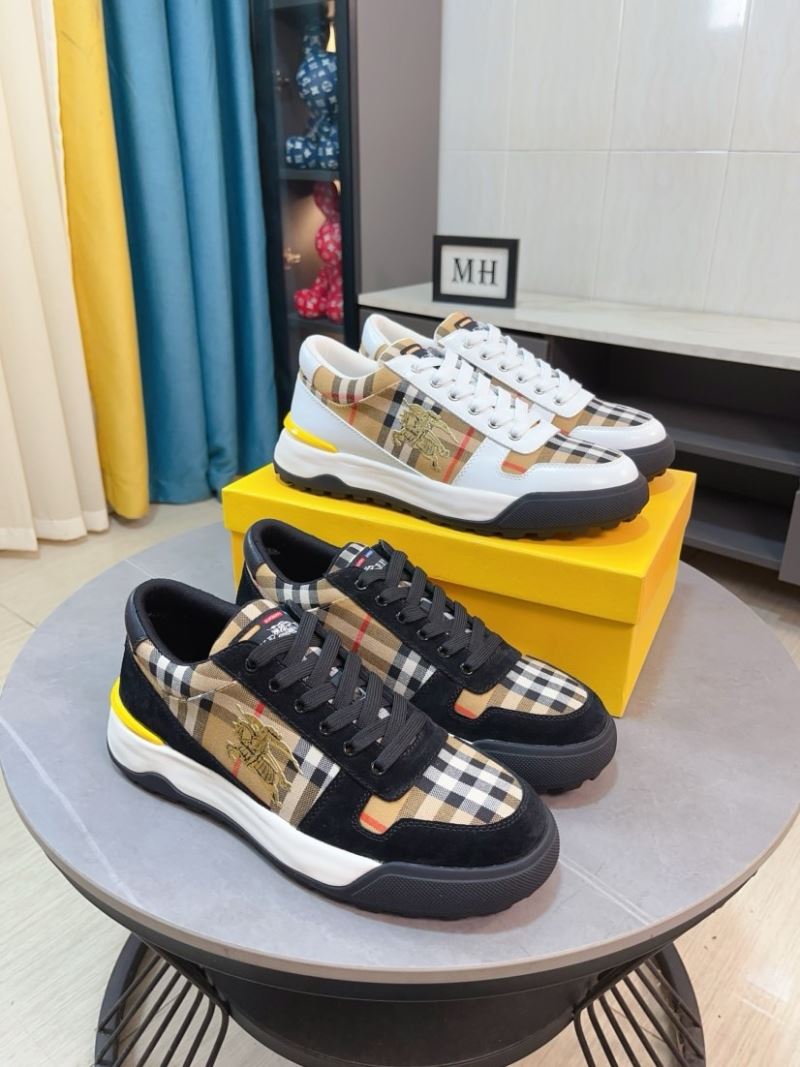 Burberry Low Shoes